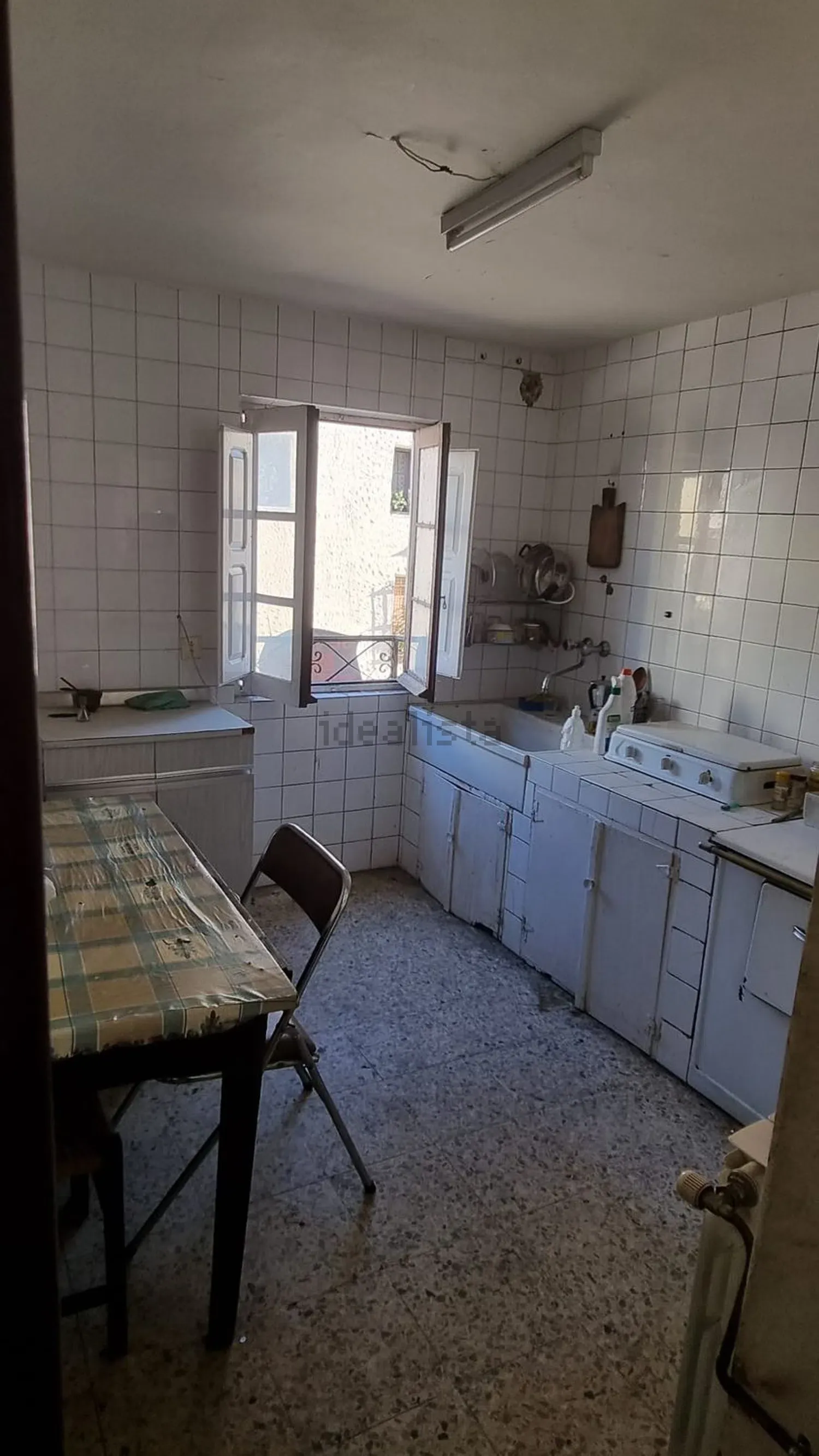 Imagen Cocina de casa rural en Calle de Gomez Salazar, 32