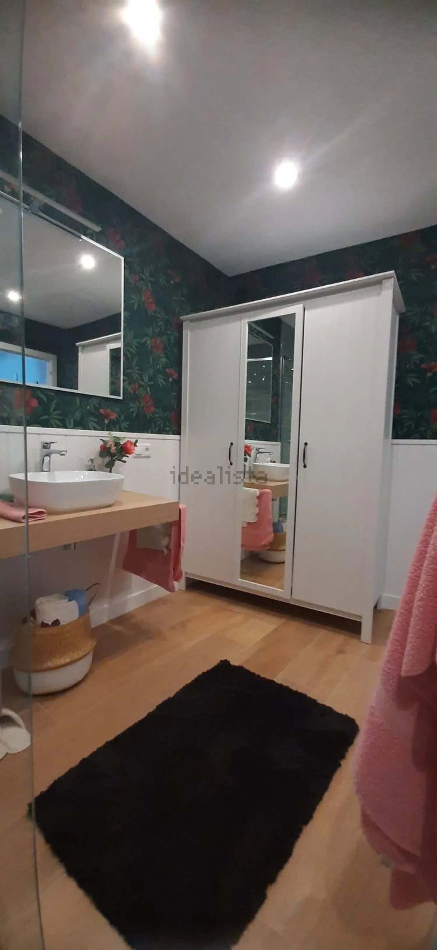 Imagen de chalet adosado en Barrio melilla, 33
