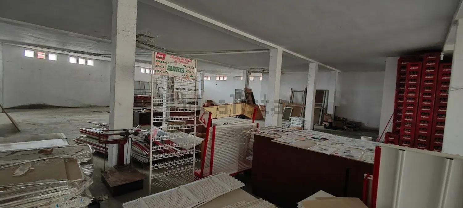 Imagen de local en Plaza de San Blas, 2