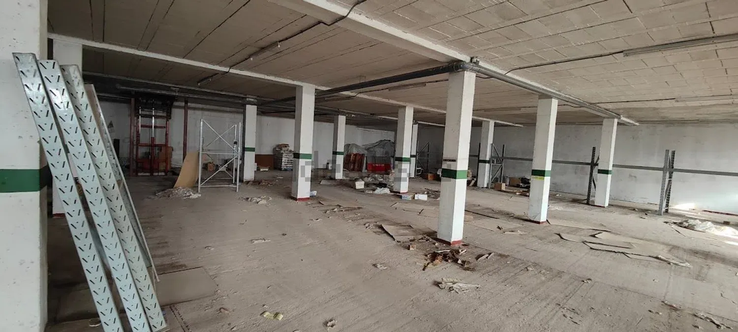 Imagen de local en Plaza de San Blas, 2