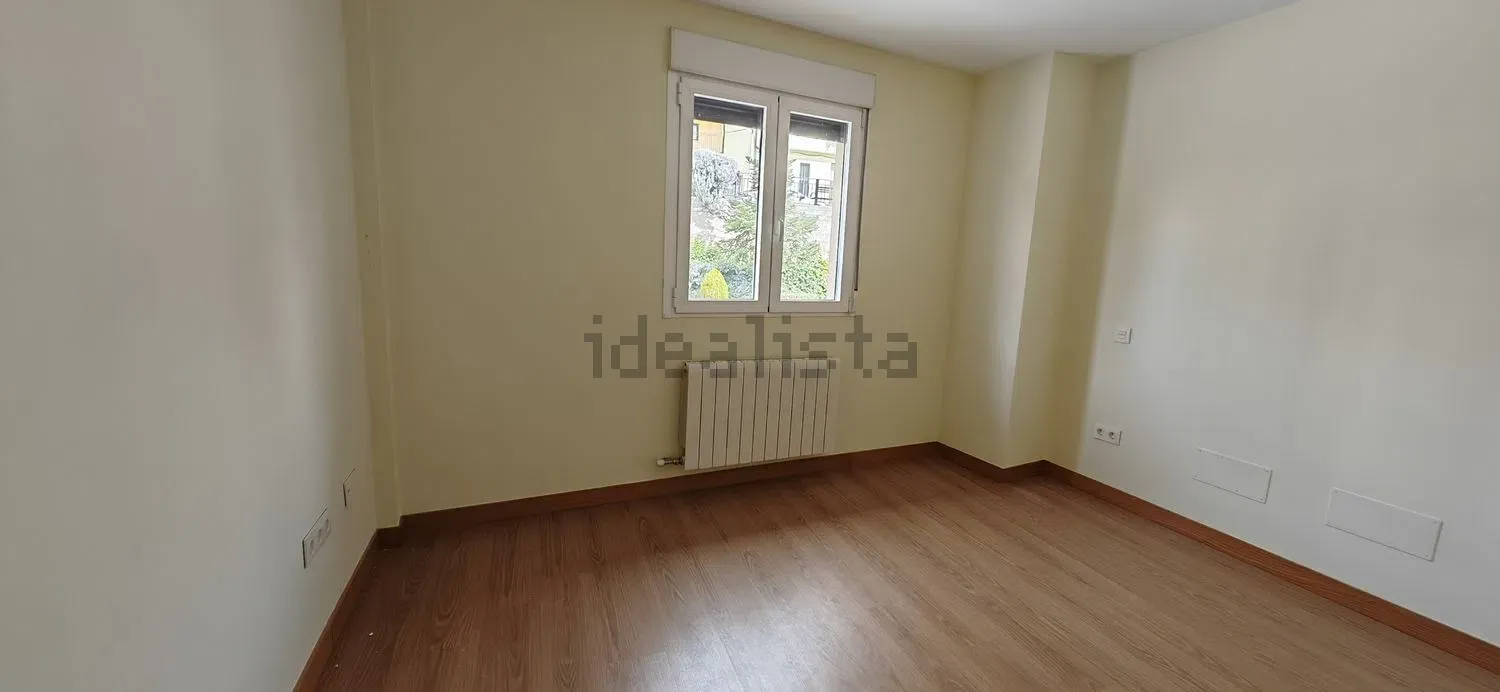 Imagen Estancia de chalet adosado en Calle Solana Baja, 6