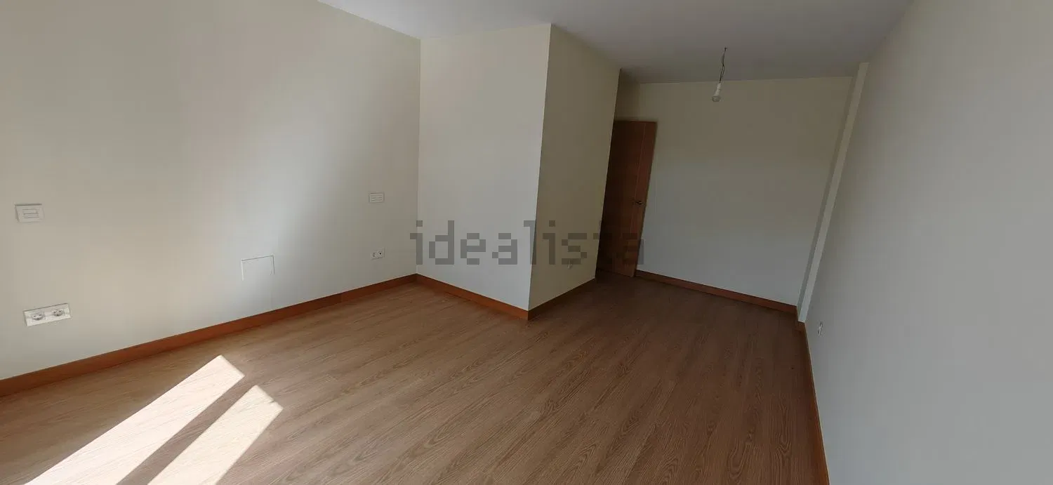 Imagen Estancia de chalet adosado en Calle Solana Baja, 6