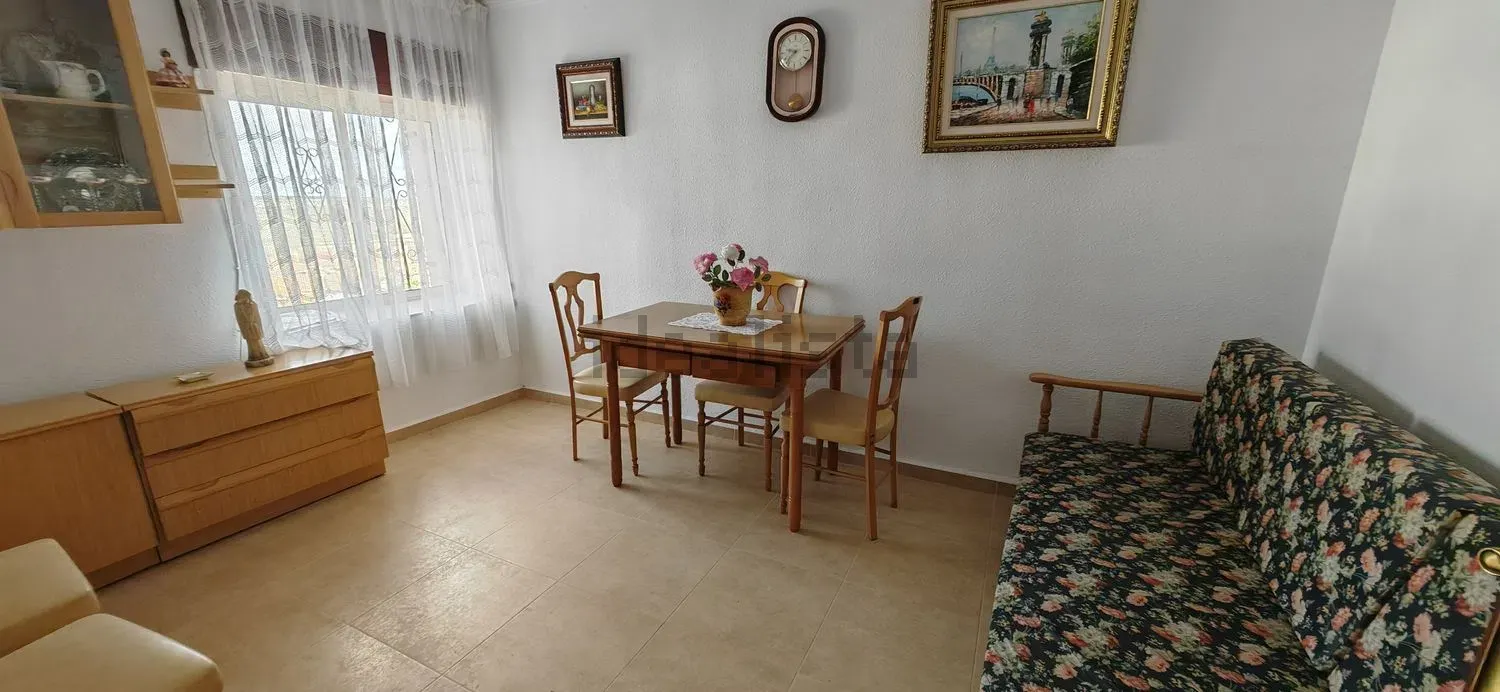 Imagen Salón de casa de pueblo en Calle El Campillo, 5