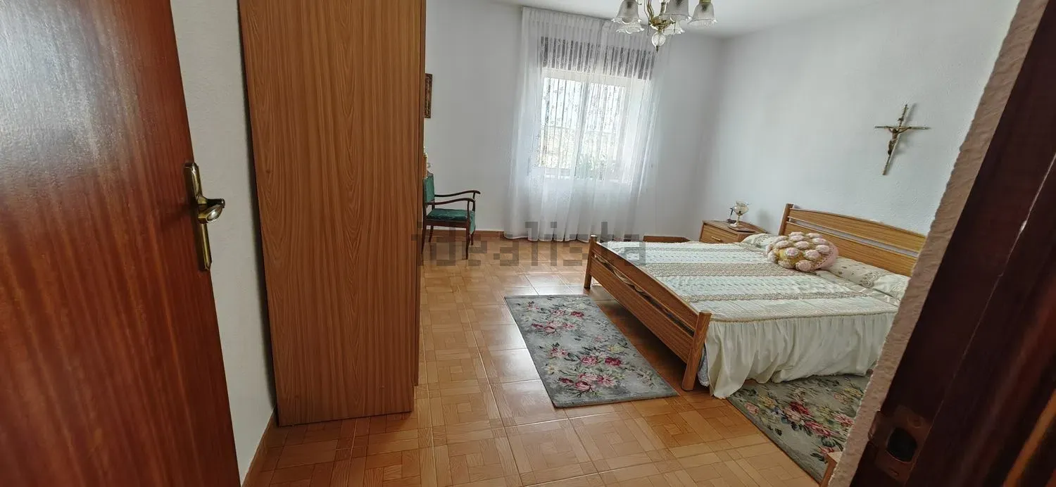 Imagen Dormitorio de casa de pueblo en Calle El Campillo, 5
