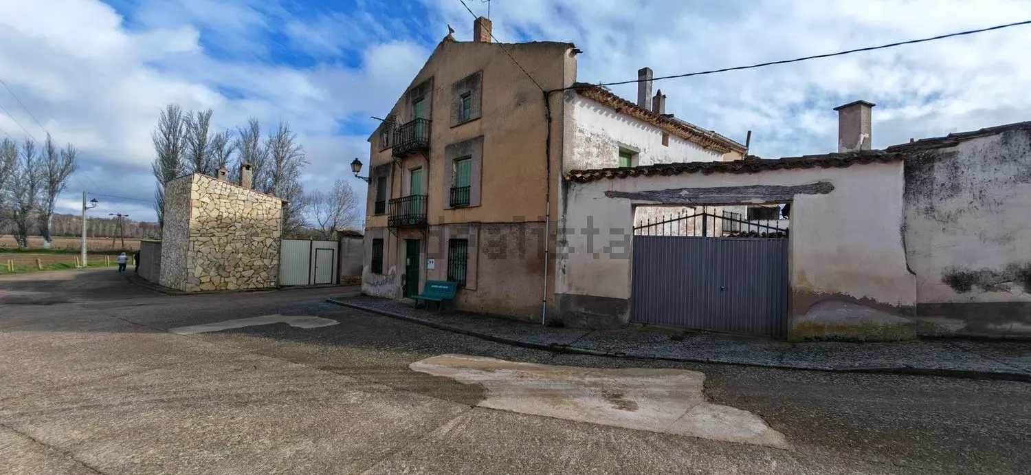 Casa de pueblo en Ruyales del Agua