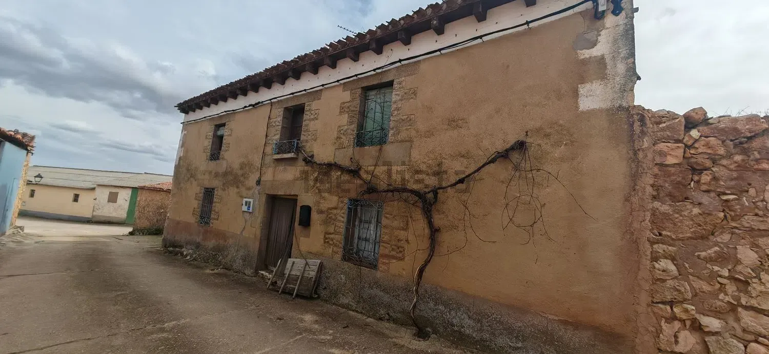 Imagen Fachada de casa de pueblo en CL Mayor (villoviado), 13