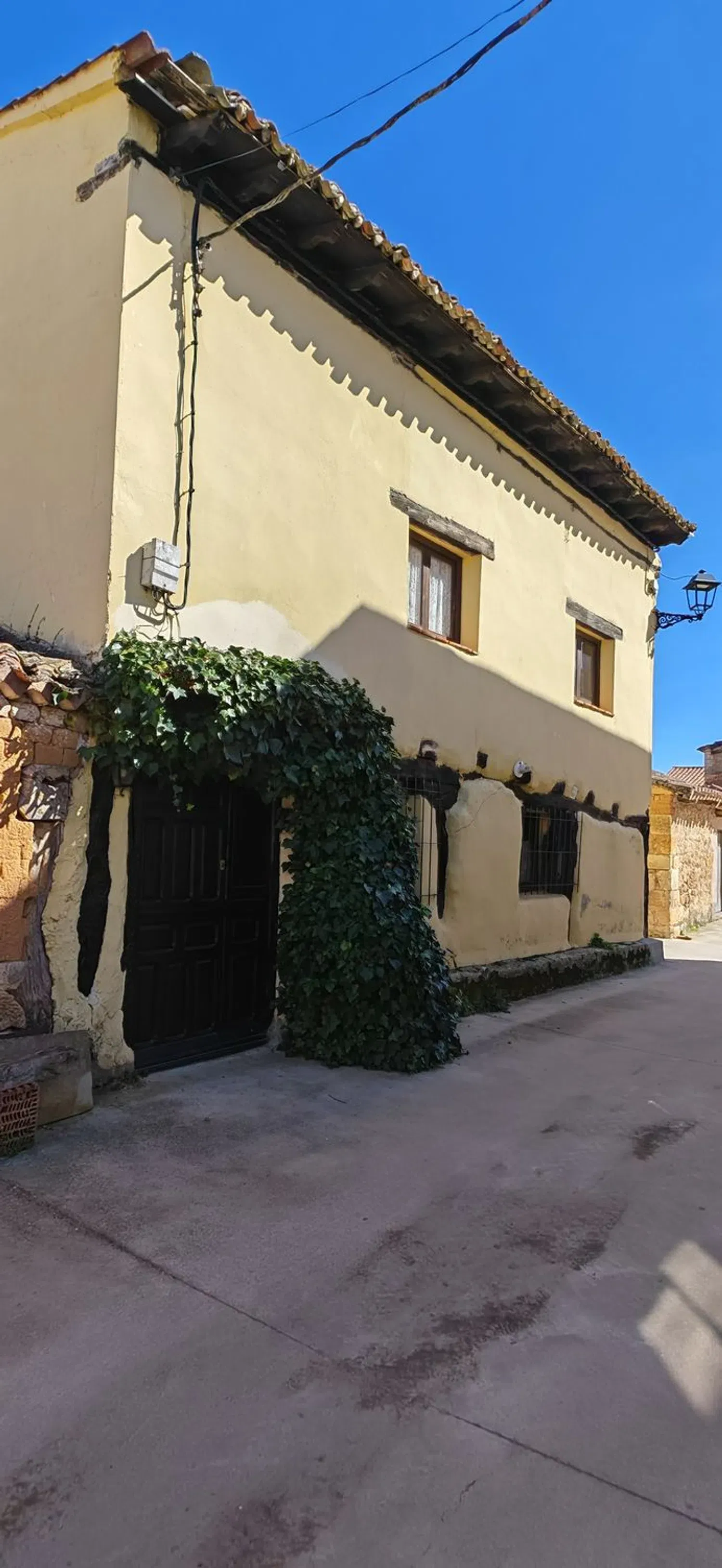 Imagen Fachada de casa rural en CL La Fuente, 13