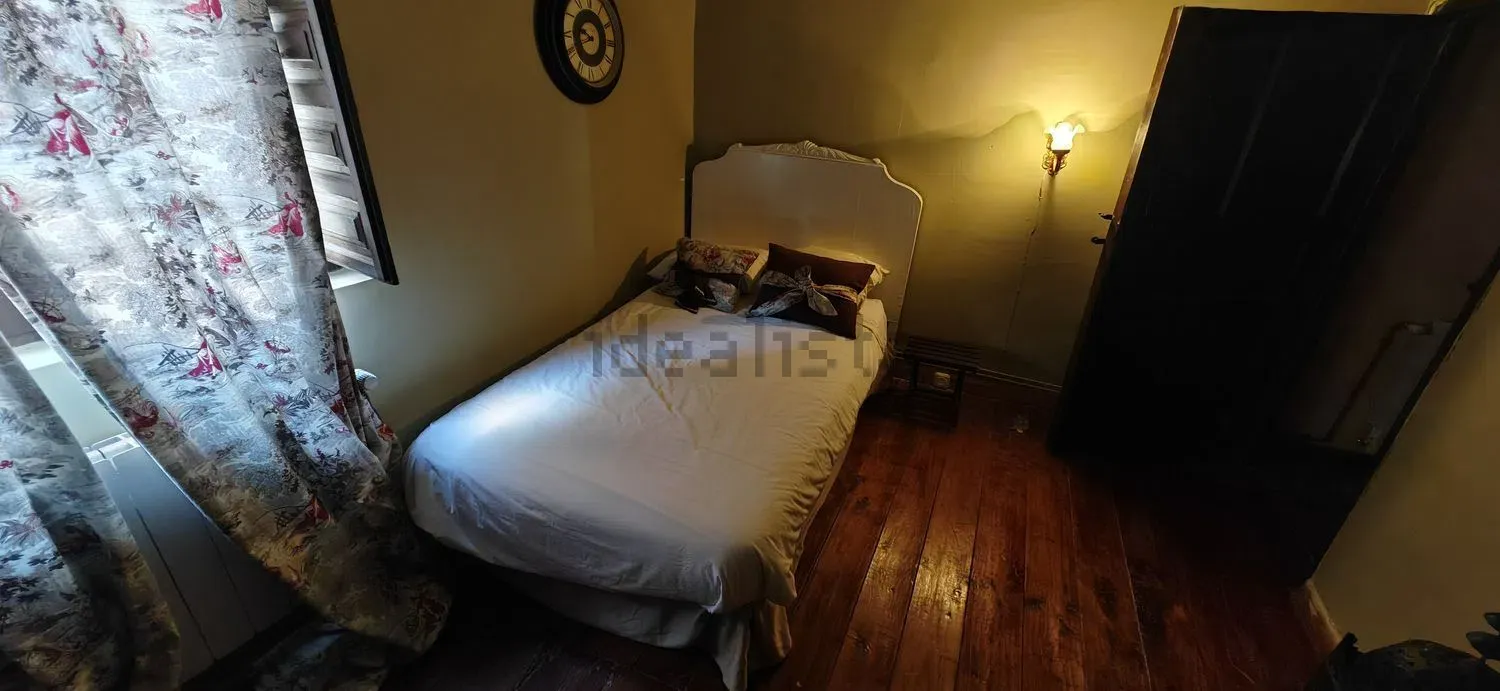 Imagen Dormitorio de casa rural en CL La Fuente, 13