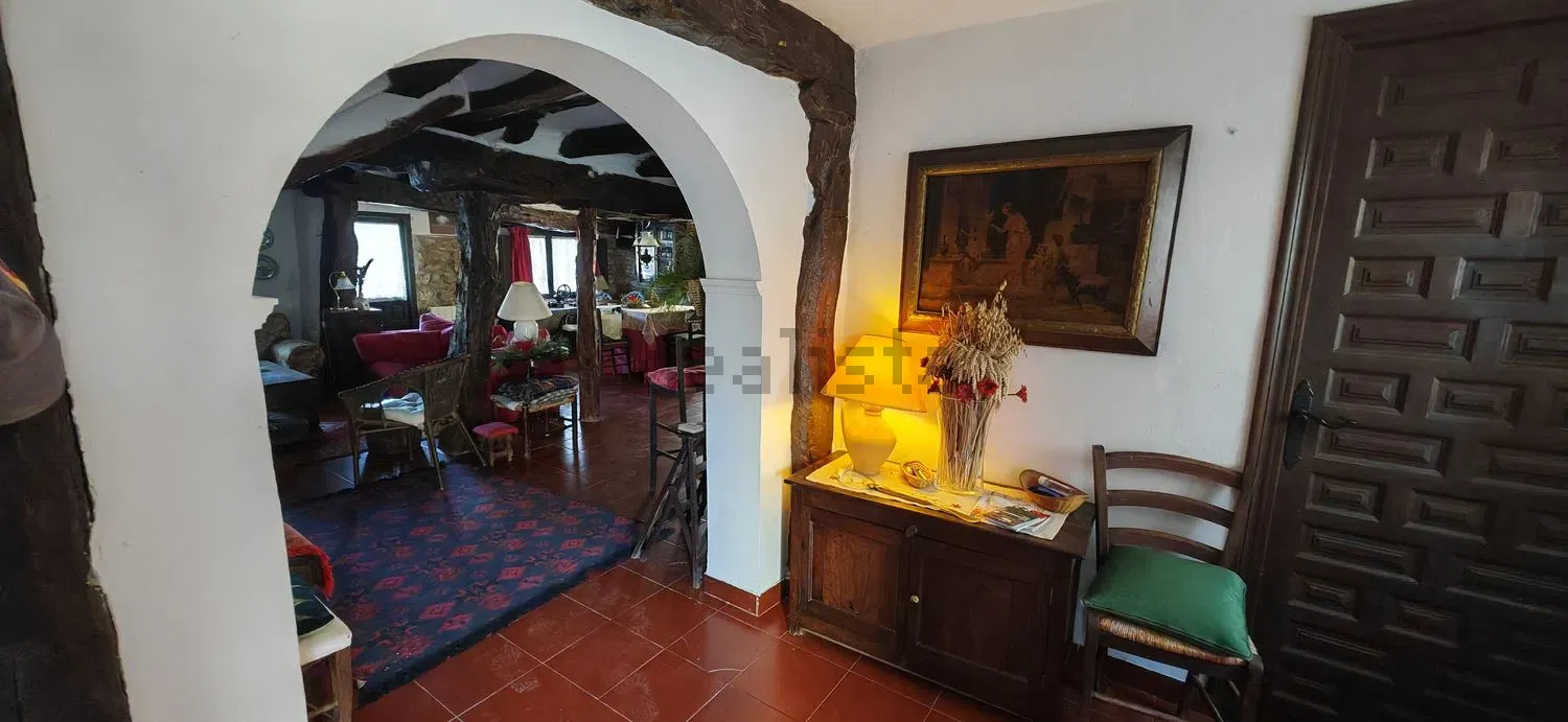 Imagen Salón de casa rural en CL La Fuente, 13