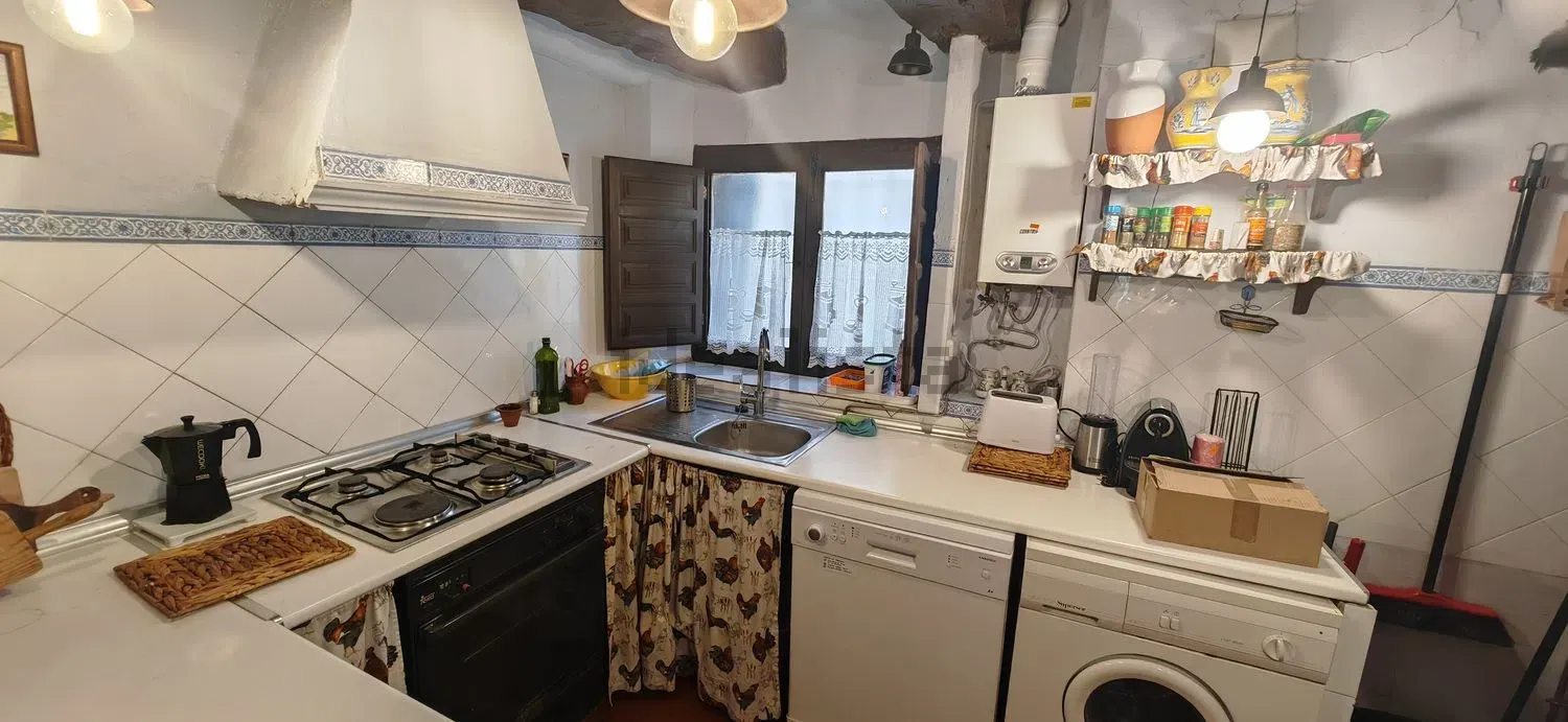 Imagen Cocina de casa rural en CL La Fuente, 13