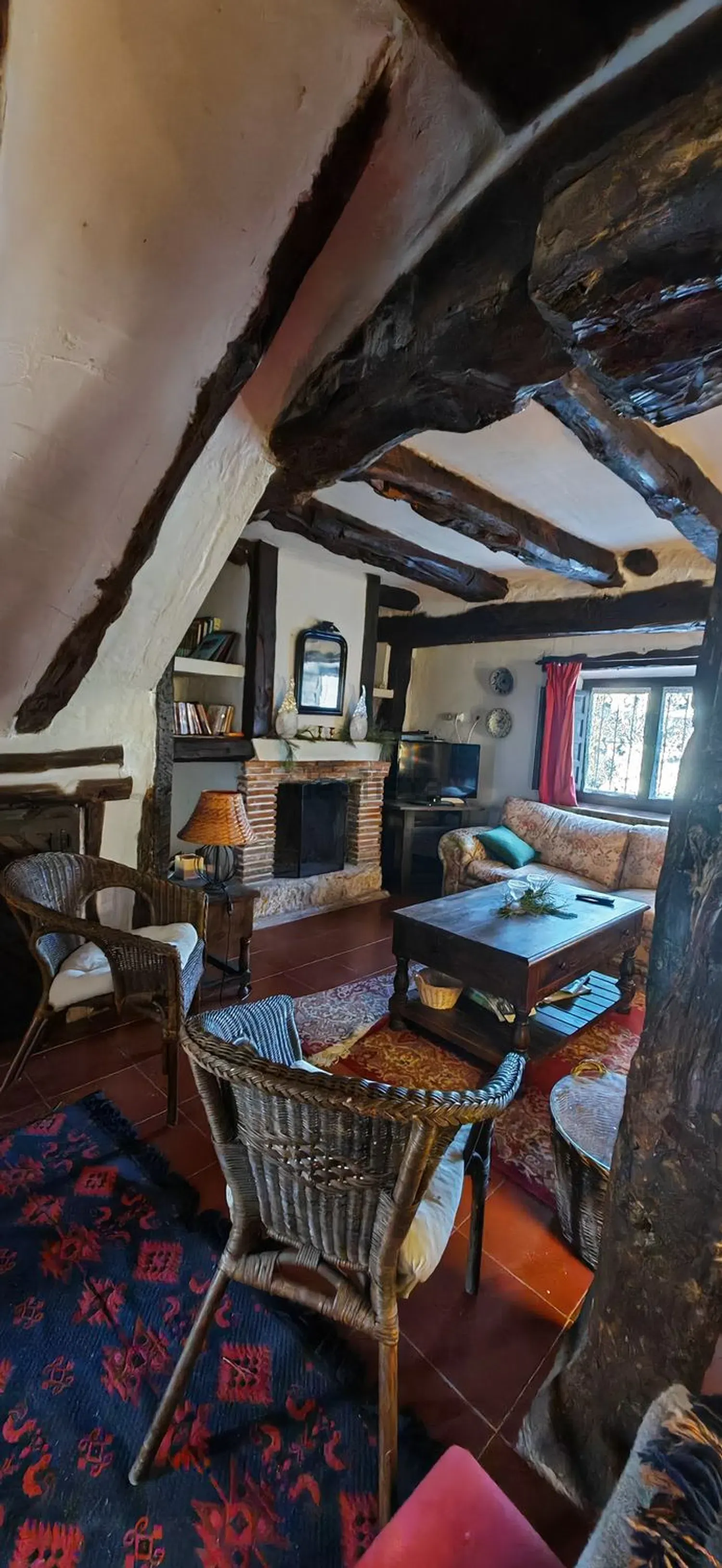 Imagen Salón de casa rural en CL La Fuente, 13