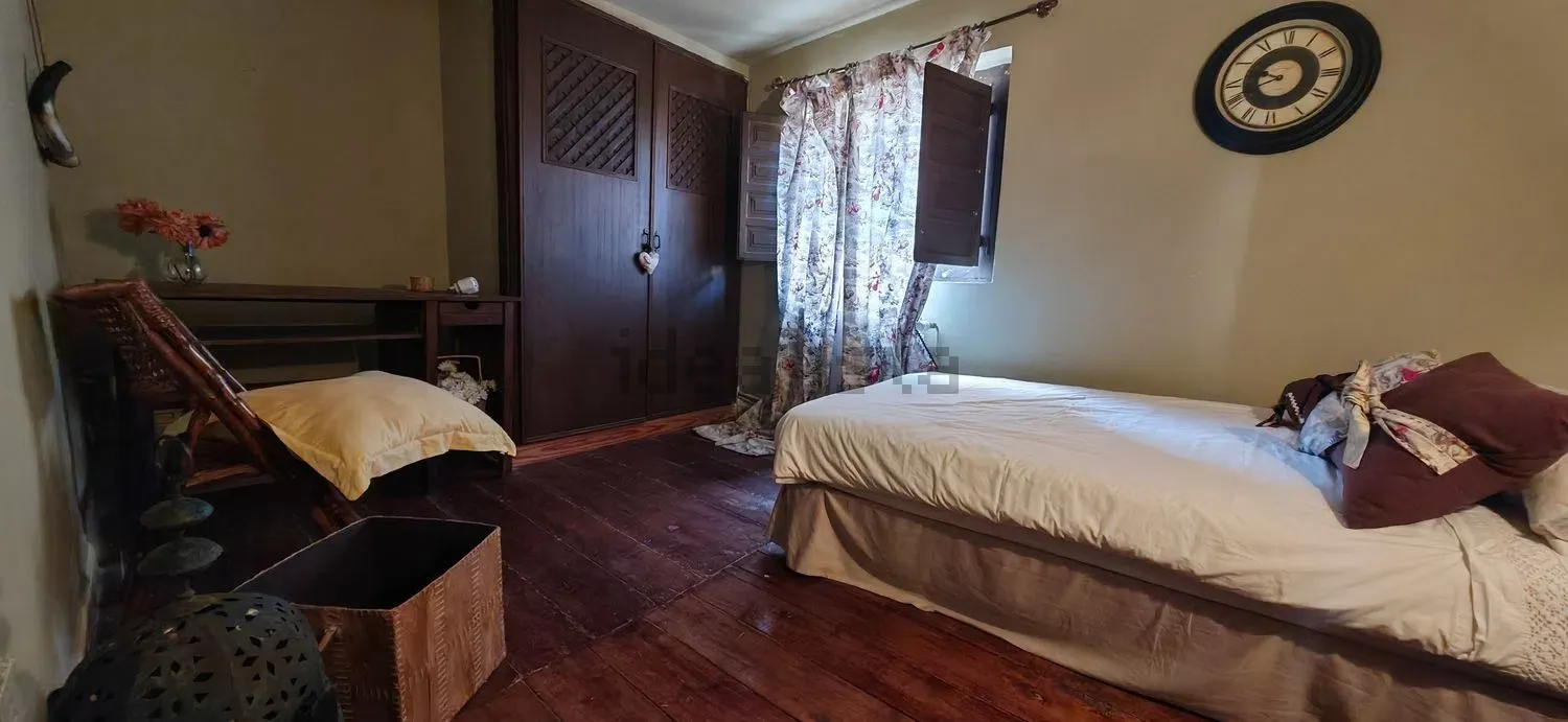 Imagen Dormitorio de casa rural en CL La Fuente, 13