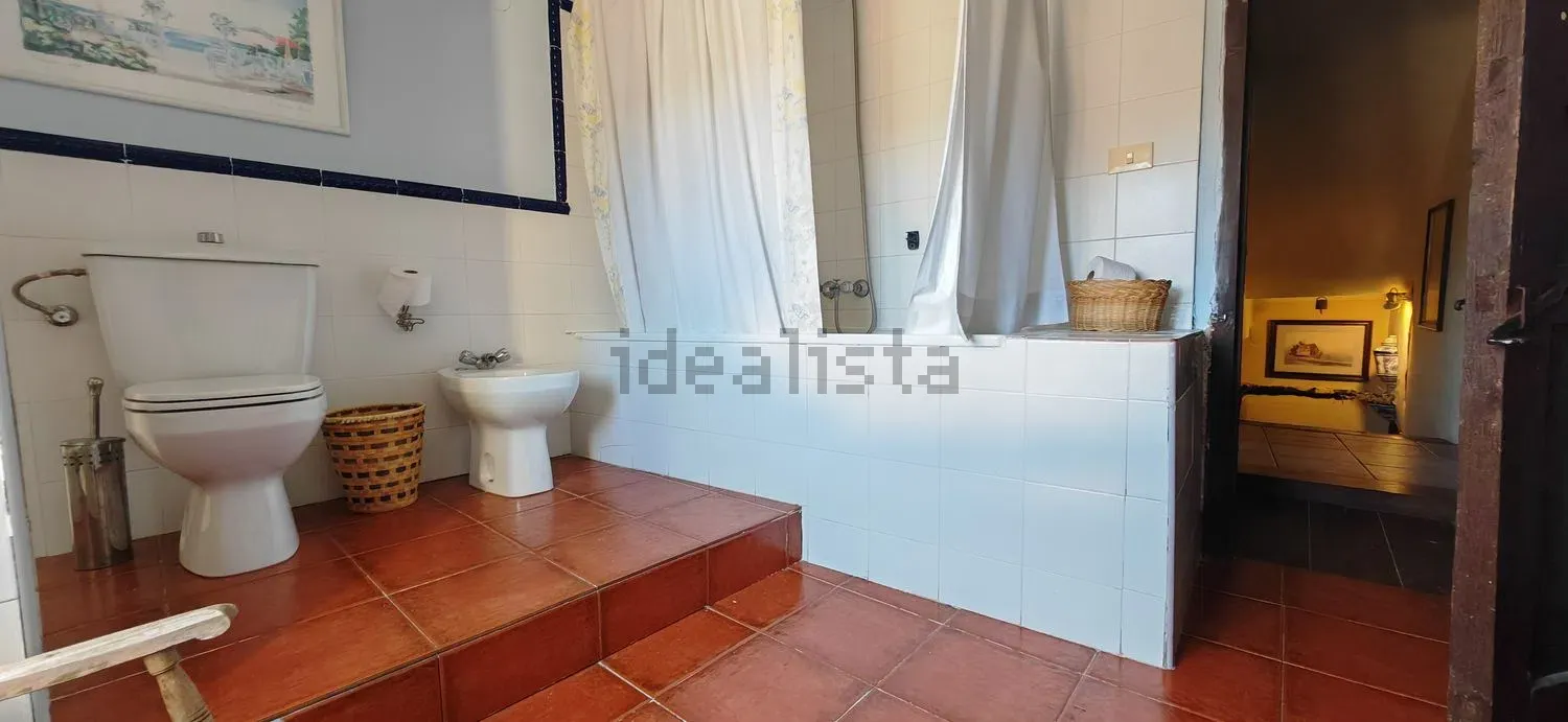 Imagen Baño de casa rural en CL La Fuente, 13