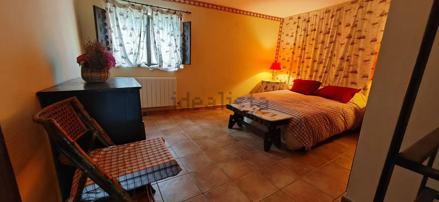 Imagen Dormitorio de casa rural en CL La Fuente, 13