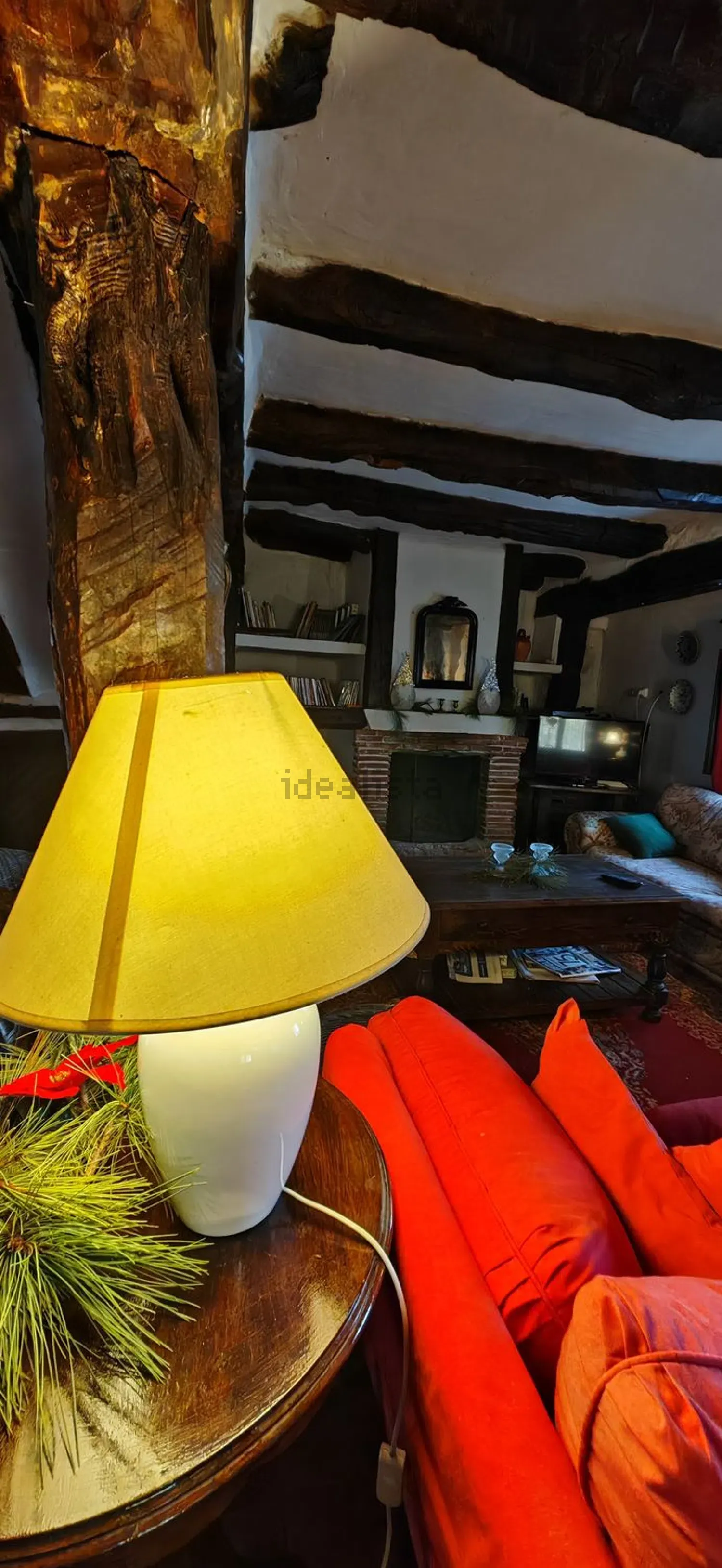 Imagen Salón de casa rural en CL La Fuente, 13
