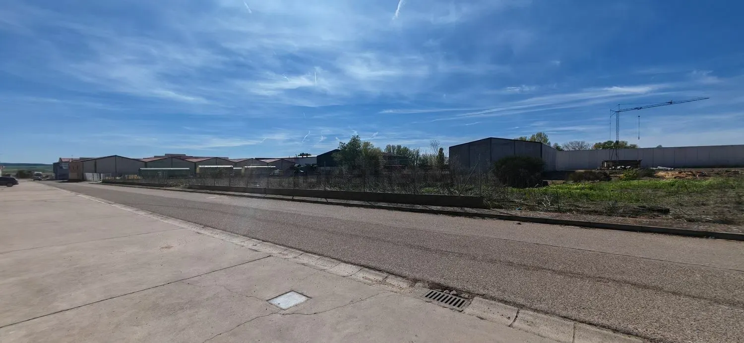 Imagen Jardín de terreno en Calle Albillo, 109