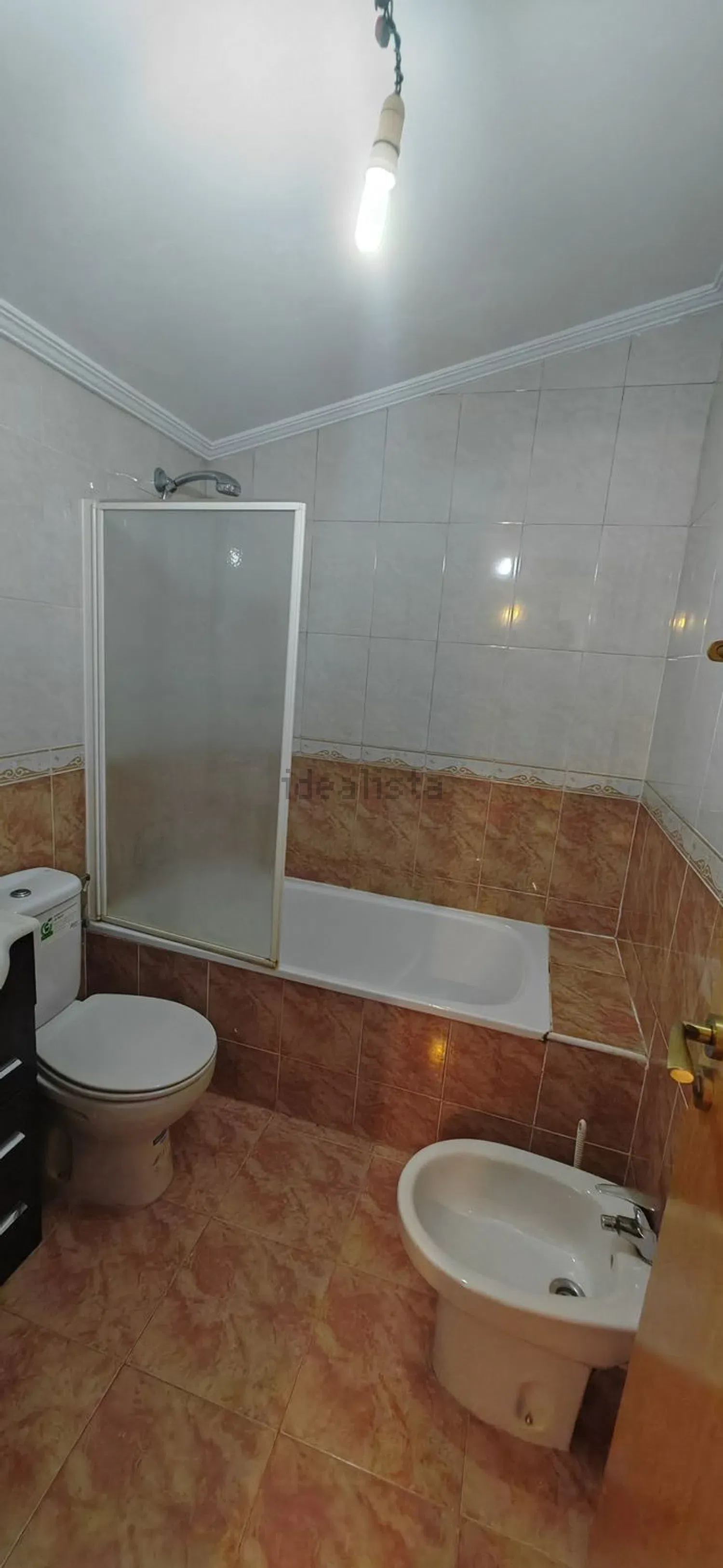 Imagen Baño de chalet adosado en San Francisco, 35