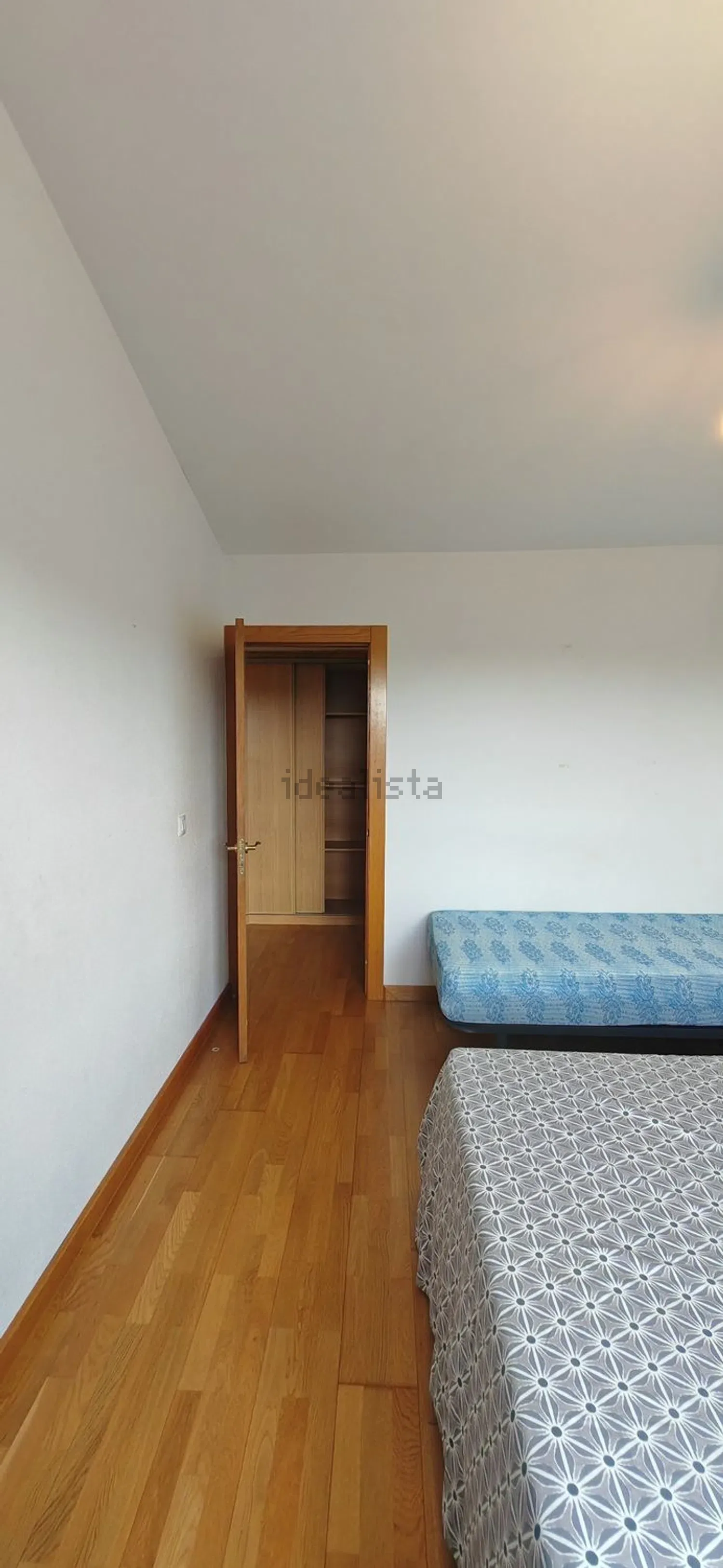 Imagen Dormitorio de chalet adosado en San Francisco, 35