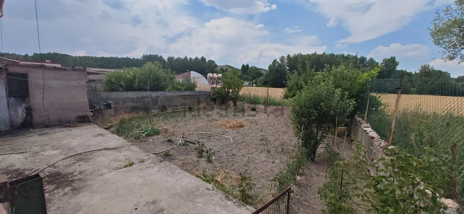 Imagen Jardín de chalet adosado en Real Abajo, 2