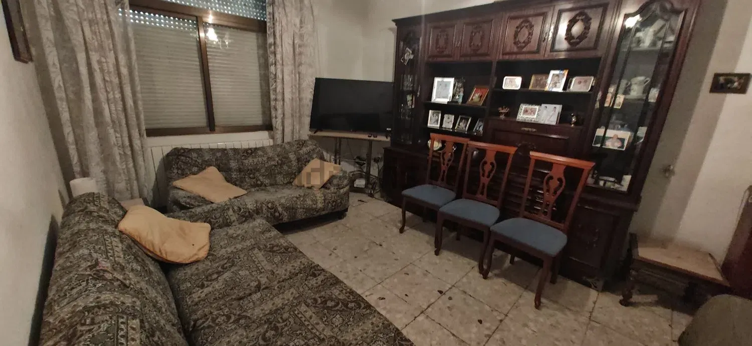 Imagen Salón de chalet adosado en Real Abajo, 2