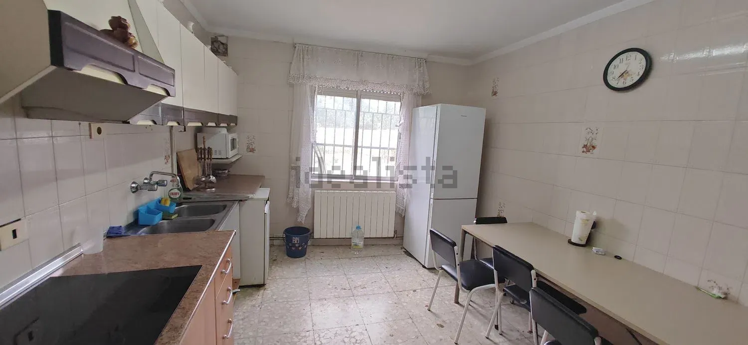 Imagen Cocina de chalet adosado en Real Abajo, 2