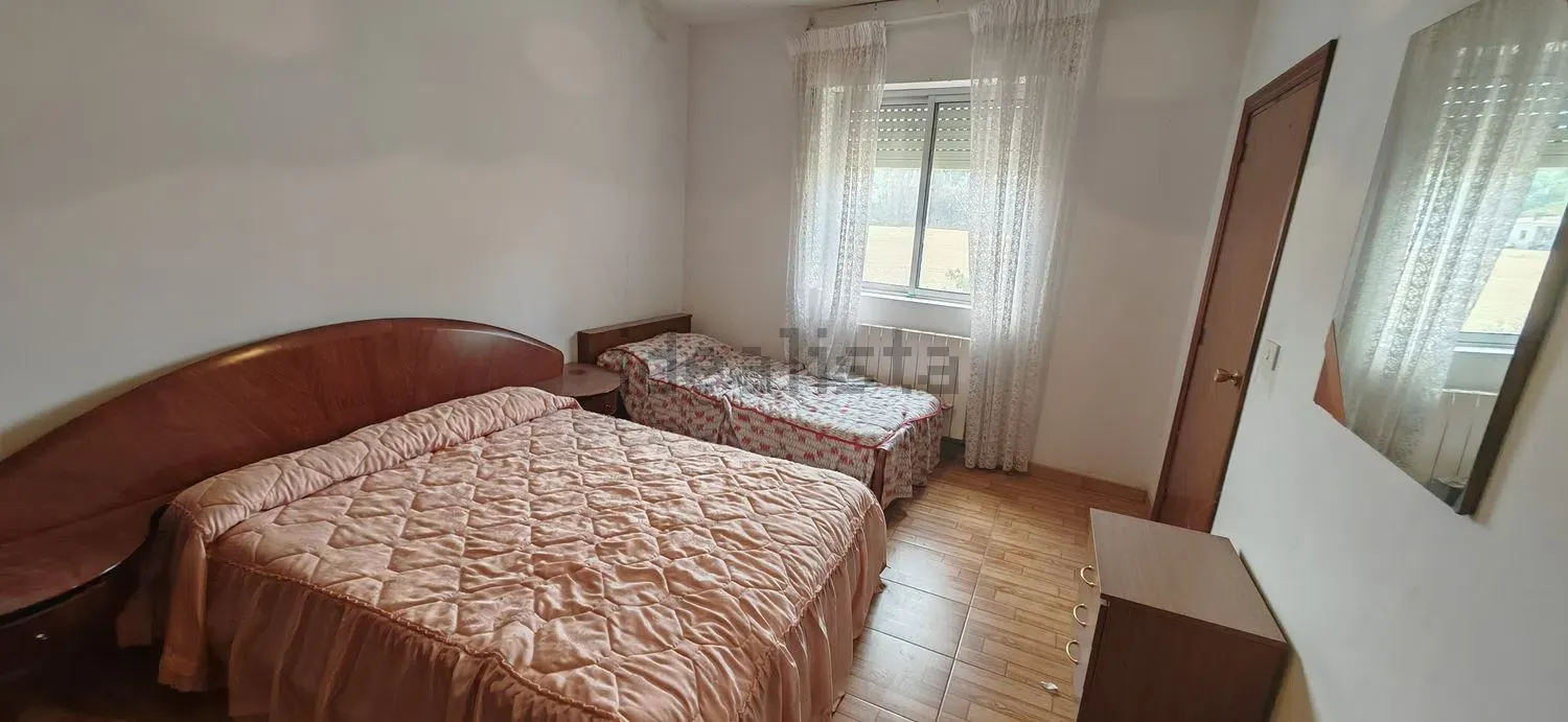 Imagen Dormitorio de chalet adosado en Real Abajo, 2