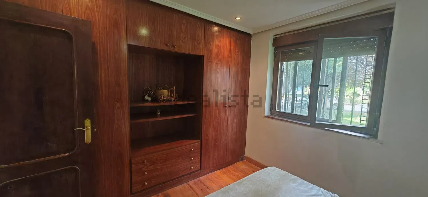 Imagen Dormitorio de casa de pueblo en Mayor(santillan Del Agua), 1