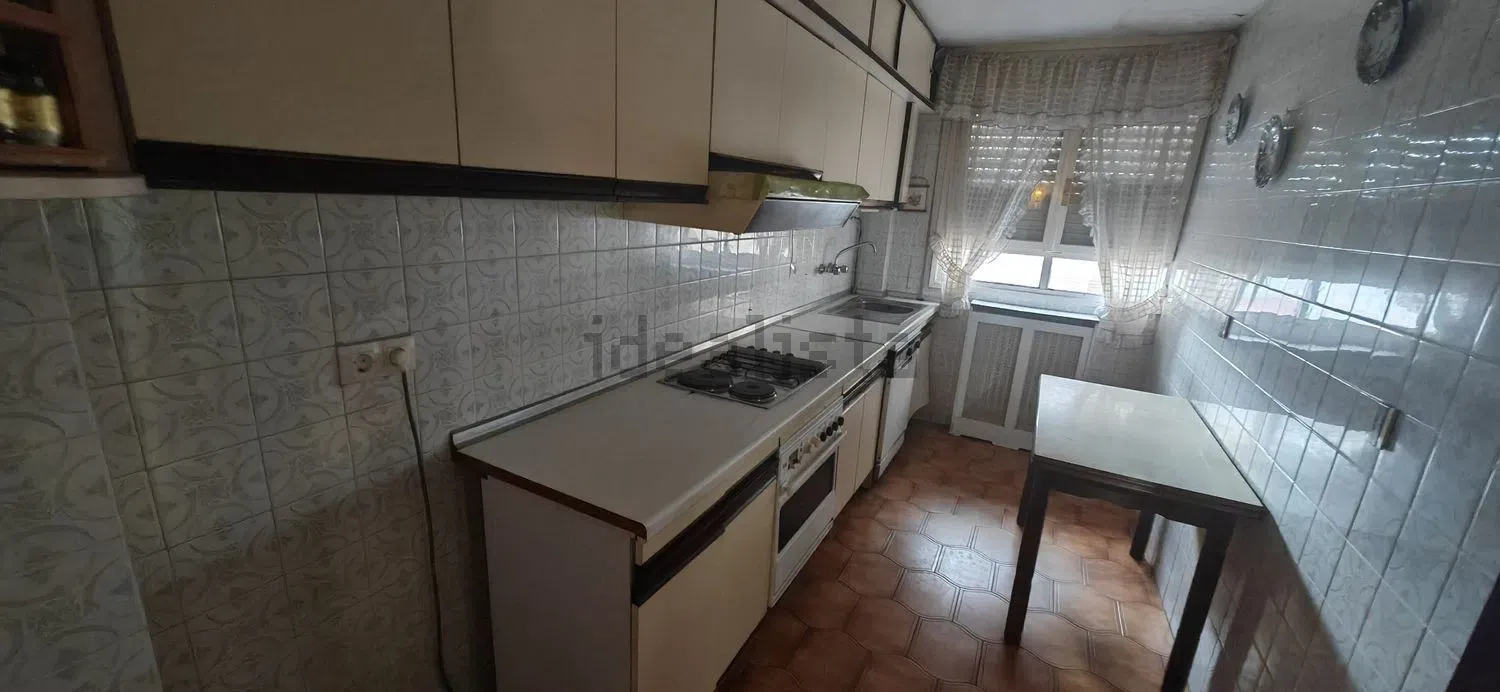 Imagen Cocina de piso en Estacion, 2