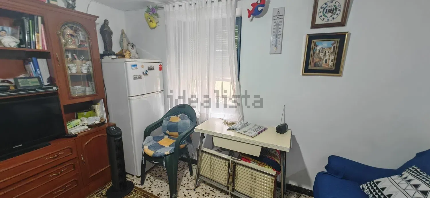 Imagen Dormitorio de casa de pueblo en Cementerio, 2