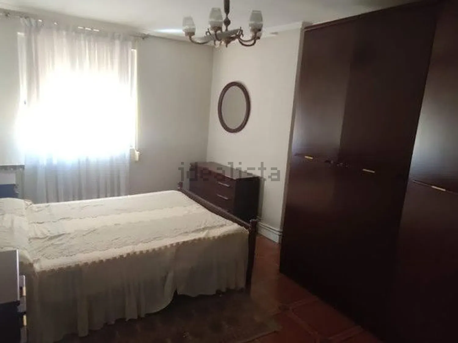 Imagen Dormitorio de chalet adosado en Calle Larga, 31