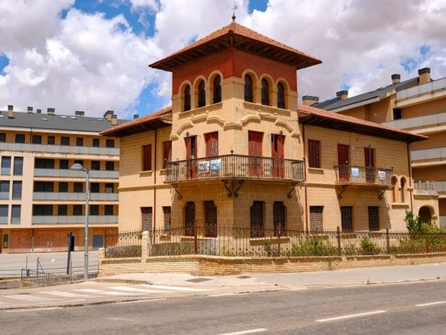Chalet adosado en Lerma
