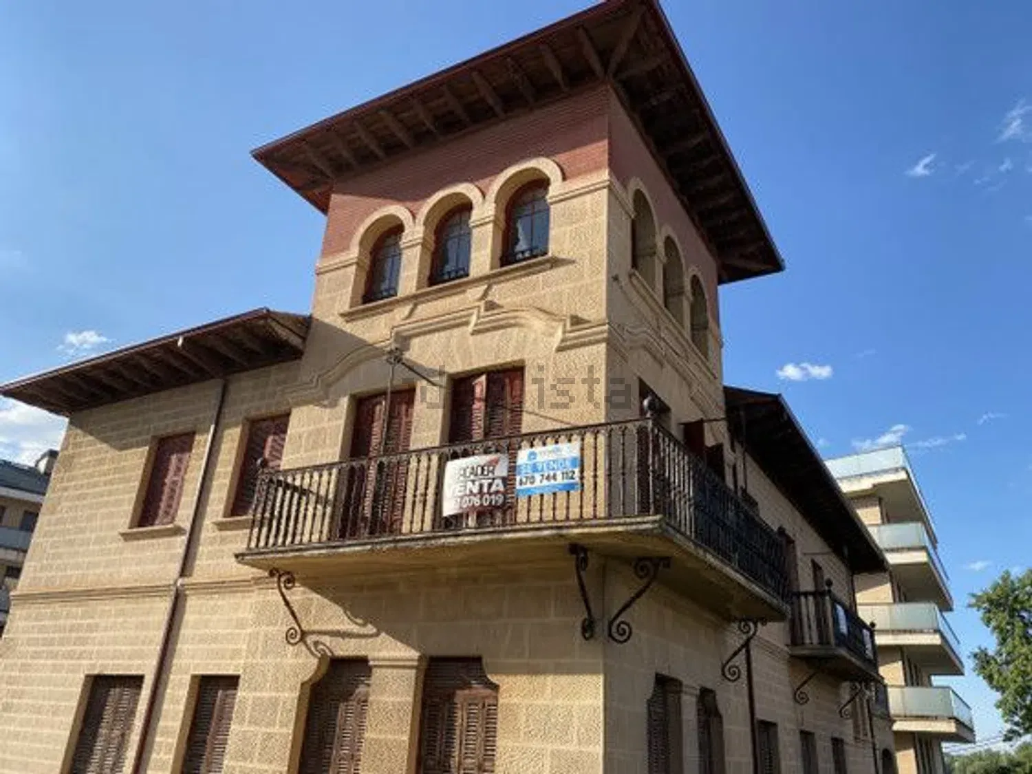 Imagen Vistas de chalet adosado en Travesía Madrid-Irún s/n